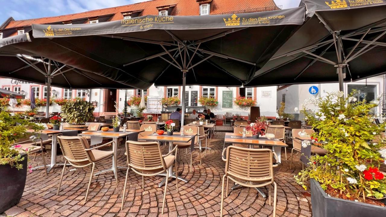 Hotel Zu Den Drei Kronen ซิลิเงนชตัดท์ ภายนอก รูปภาพ